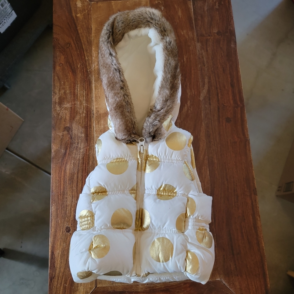 Old Navy Puffer Vest Hoodie Gold polka dot Baby Jacket Size 3-6 months
